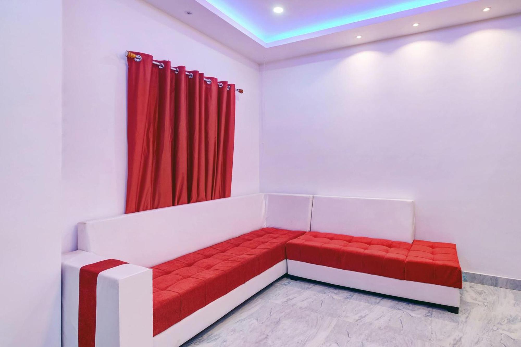Super Hotel O Sai D-Lux Ґувахаті Екстер'єр фото